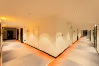 Yunyi Hotel - 2 ดาว