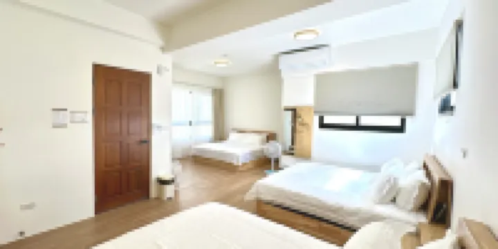Salt&Light Inn