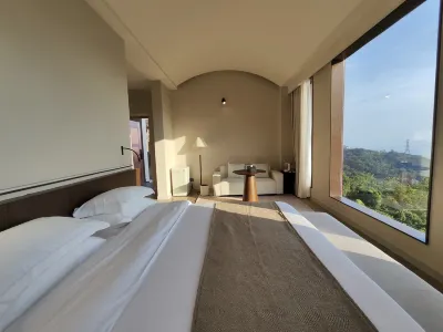 Yusen Mountain Forest ·Rafael Homestay (Shenzhen East Overseas Chinese Town Branch) Yantian Comprehensive Gymnasium 주변 호텔