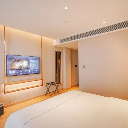 Baiyulan Business HotelShijiazhuang JingxingFinancial Vocational College