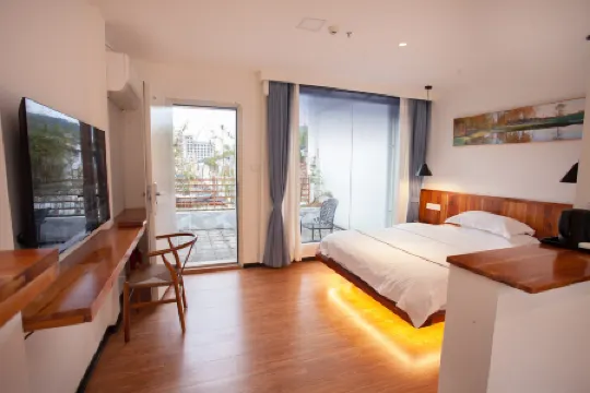 Muxin Jiayuan City B&B