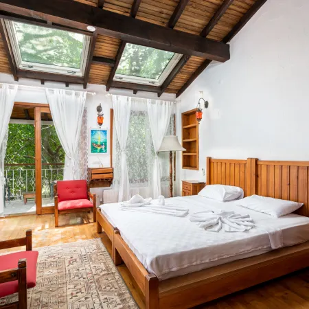 Ephesus Lodge
