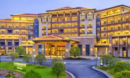 Yichun Fengxin Changtian Jiuxian Hot Spring Resort Hotel
