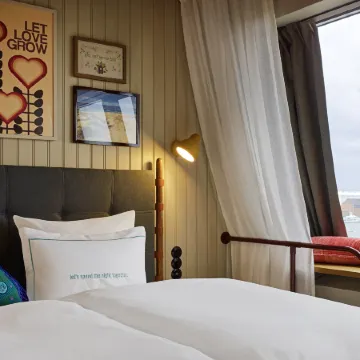 25hours Hotel Copenhagen Paper Island Отели рядом с достопримечательностью «Бастион Фредерика»