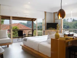 Novus Giri Puncak, Resort & Spa