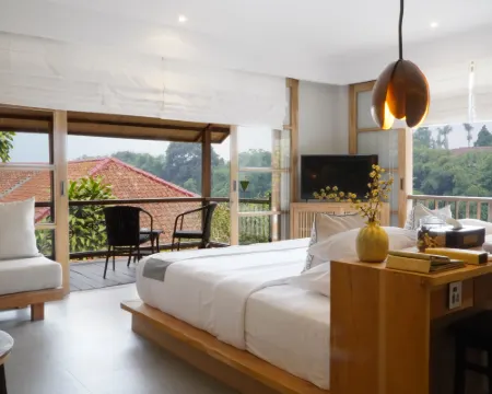 Novus Giri Puncak, Resort & Spa Hotels in Cipanas
