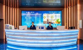 Jinyi X Hotel