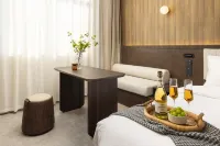Jinsu Hotel (Xuchangdong Railway Station Pangdonglai Angel City)