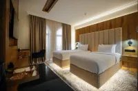 Kohinur Plaza Hotels in 