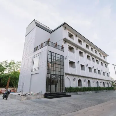 โรงแรมเดอะเคป โรงแรมใกล้ยูดี ทาวน์