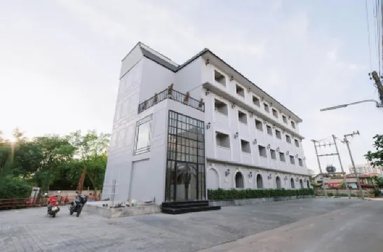 โรงแรมเดอะเคป โรงแรมใกล้ยูดี ทาวน์