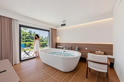 Jindu Meiju Hotel (Wuyuan High-Speed Railway Station) Отели в г. 