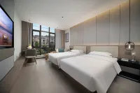 鹿喜·安倫酒店（成都廣福地鐵站麓湖生態城店） 鄰近逸樂虎小童運動培訓中心（德商華府天驕店）的酒店