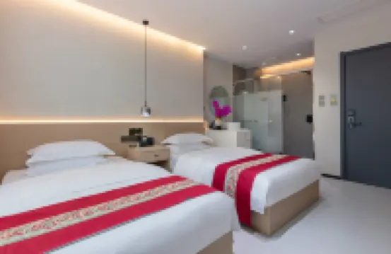 Chating · Zhinanfeng Banshan Garden Smart Homestay (Pu'er High-Speed Railway Station)