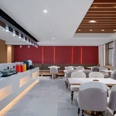 Rikaze Mulunlazong Hotel