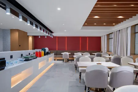 Rikaze Mulunlazong Hotel Отели в г. Шигадзе