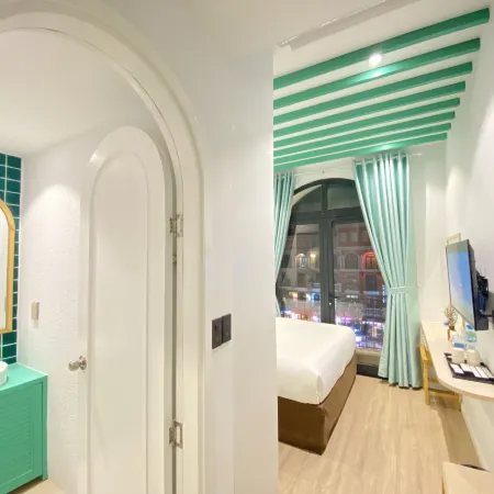 Riverside Mini Hotel Grand World Phu Quoc Отели рядом с достопримечательностью «Van beach»