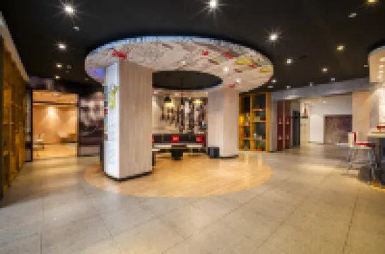 Ibis Hotel (Harbin Museum Subway Station) Hotel di Harbin