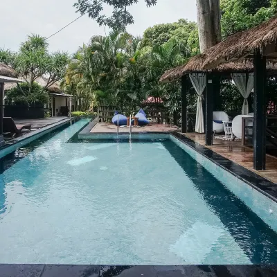 กัมปุง 168 โรงแรมใกล้หาด Balangan Beach