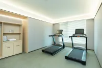 JI Hotel (Zhenjiang Dingmao Wuyue Square)