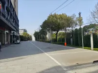 GreenTree Inn(Huangshi North Station Huahu Daquan Road) - parking