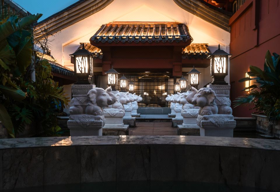 Jinbi Hall Hotel 외관 또는 로비