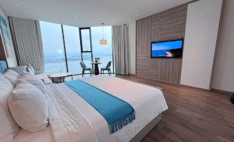 A La Carte Residence  HaLong Bay - High Floor and Bay View