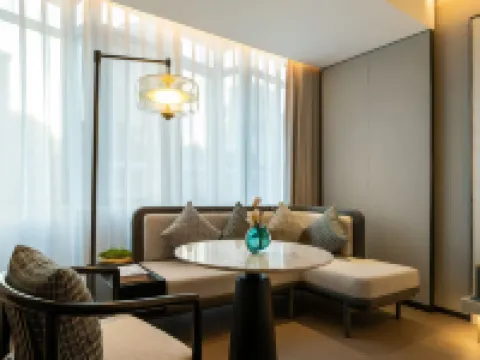 Shanghai Hongqiao Heyitang Hotel (Beixinjing Subway Station Branch) Hotel di Shanghai