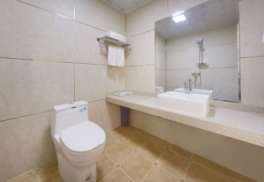 Xilinhot Lansheng Business Hotel Hotel Overview