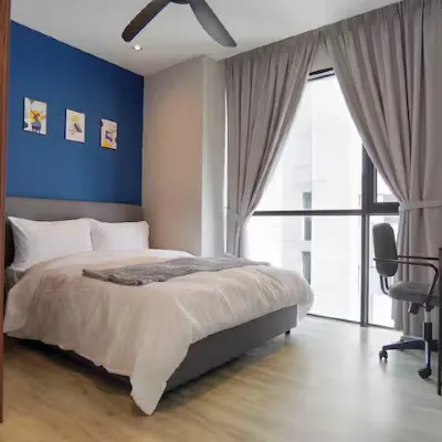 Lumi @ Tropicana PJ | GolfClub |Balcony| 5 pax Hotels near Tropicana
