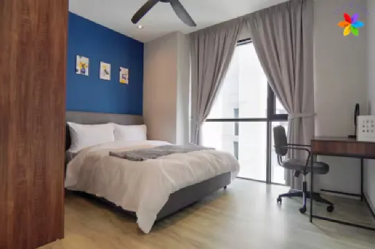 Lumi @ Tropicana PJ | GolfClub |Balcony| 5 pax 萬達鎮酒店