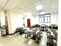 Min Hou Rivertown Hotel