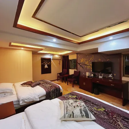 Huize Fengheng Hotel