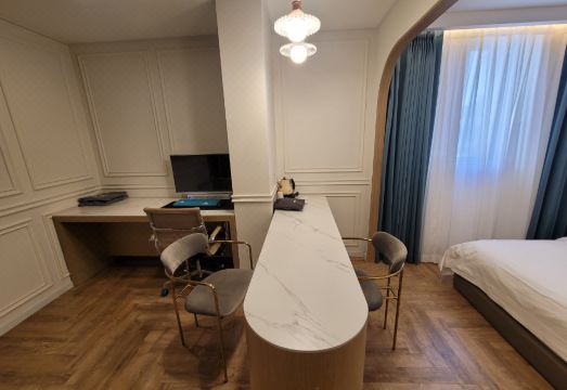 호텔 레이블 성남