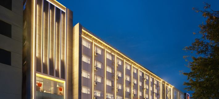Hanxiyuan Hotel (Guanghan Yinzuo Bailun Night Market) Hotels in Guanghan