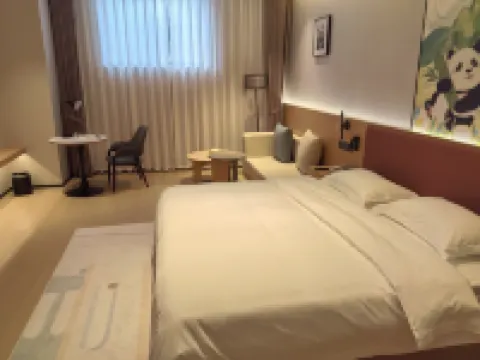 Qingchuan Tangjiahe Panda Homestay