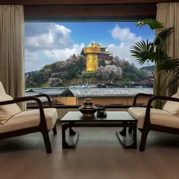 Shangri-La Scenic View · Mantu Resort Chinese Inn (Dafosi Prayer Wheel) โรงแรมใกล้วัดพระใหญ่โถงพระวิหาร