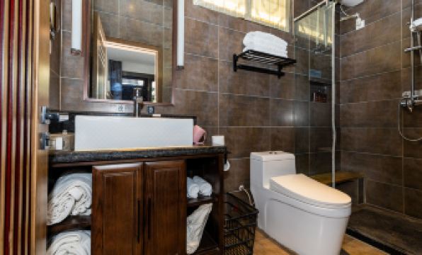 Elsewhere Hotel Inn North Street Branch