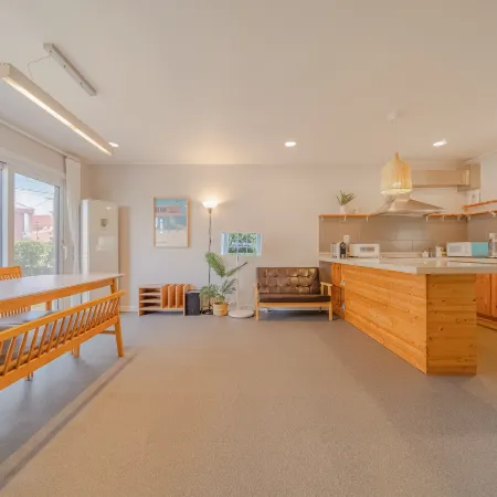 Rein Jeju Family Room with Mountain 101 Отели рядом с достопримечательностью «Храм Санбангульса»