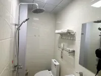 Yuelai Hotel 장자촨 호텔