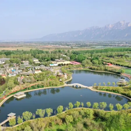 Yuwenquan Hotel