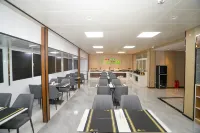 Aifeng Hotel (Yancheng Sheyang Jiefang Road Branch) Hôtels à : Sheyang