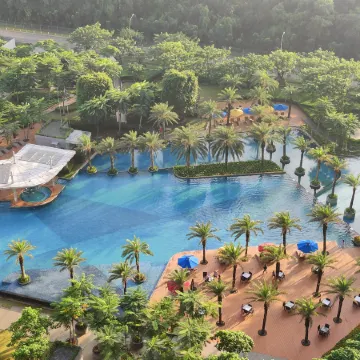 Jakarta pik Gold Coast ·Longyi (China) ·Sea View Apartment Отели рядом с достопримечательностью «Торговый центр PIK Avenue»