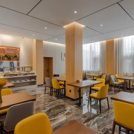 Beautiful crown Sea View Resort (Erhai flagship)