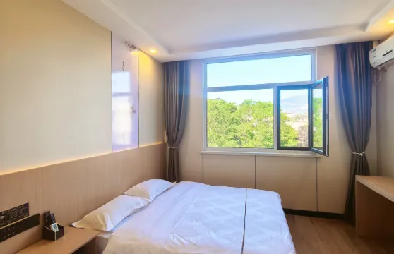 錦江快捷酒店（靈石王家大院店）