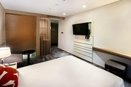 The Best Jeju Seongsan Отели рядом с достопримечательностью «Bunker des Lumières»