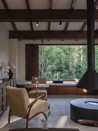 REVIVAL HOTEL Отели рядом с достопримечательностью «Yuhuali Night View Park»