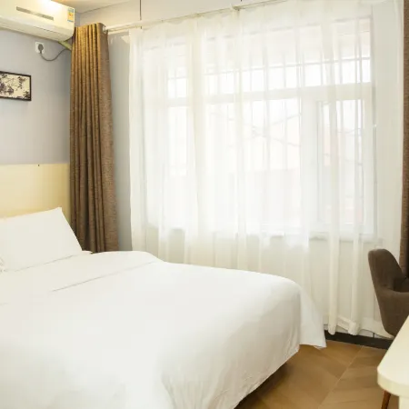Rest Hotel (Lanzhou railway station store)