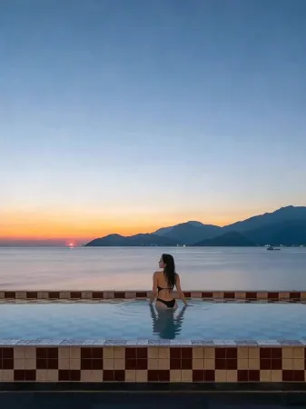 Mengyuan Bian Seaview Private Hot Spring Vacation Courtyard (Jiaochangwei Beach Branch)