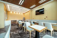 Up Huayi Selected Hotel (Benxi Huanren Branch) Hotels in Huanren